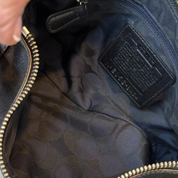 Coach Vintage Y2K Hampton Baguette Leather Soho Mini Bag - HTF - Picture 16 of 16